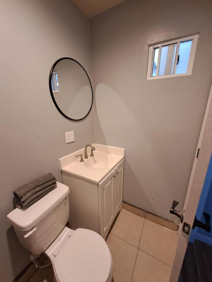 Departamentos Orange Apartment เอนเซนาดา ภายนอก รูปภาพ