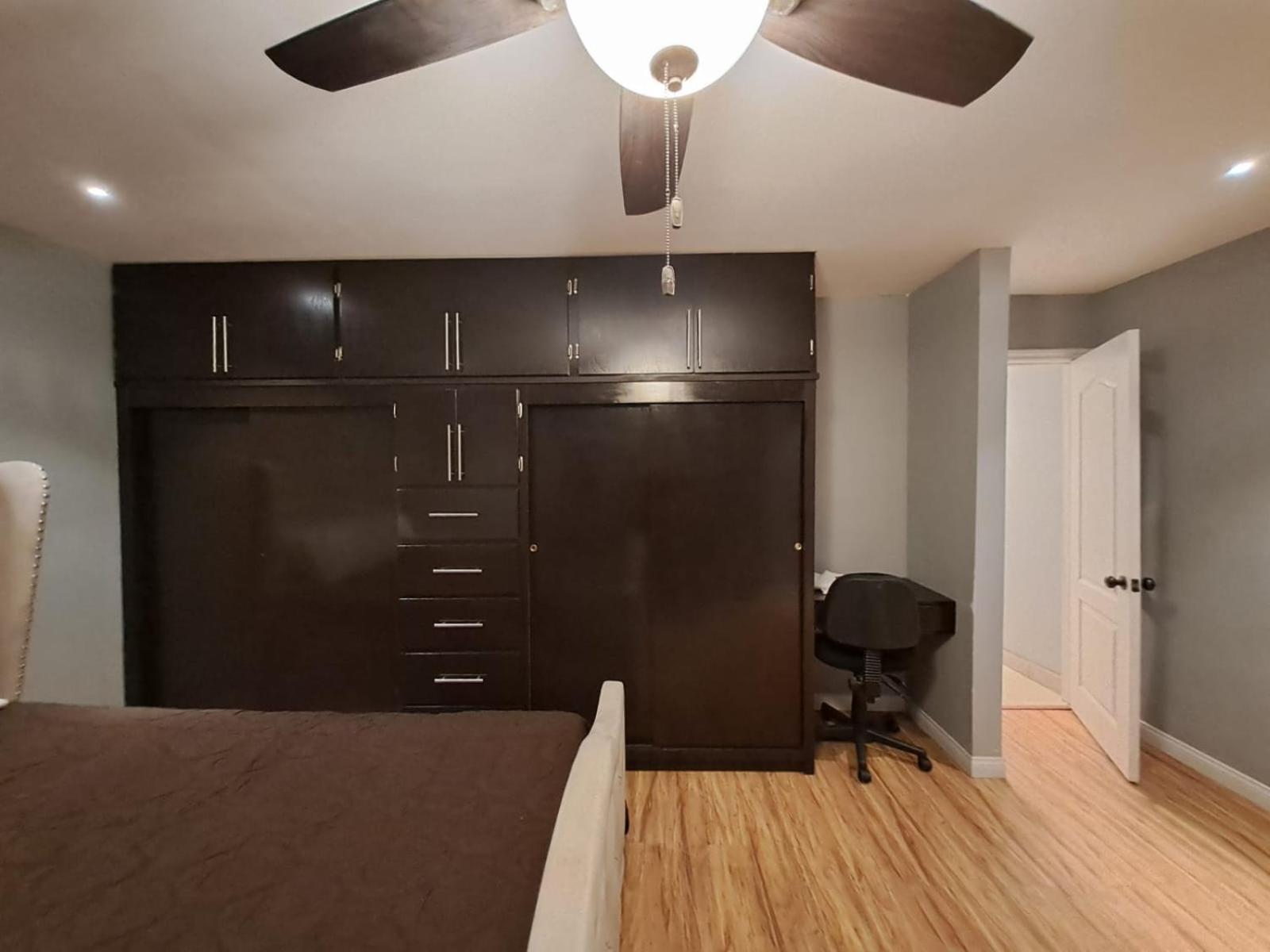 Departamentos Orange Apartment เอนเซนาดา ภายนอก รูปภาพ